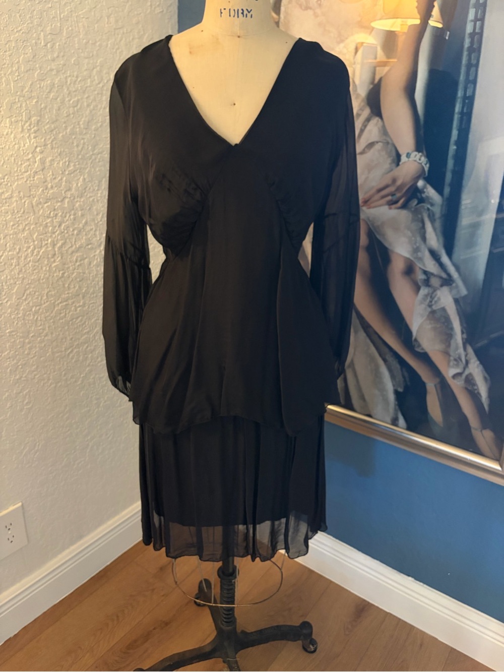 Made in Italy/ Black V-Neck Long-Sleeve Layered silk Women’s Dress